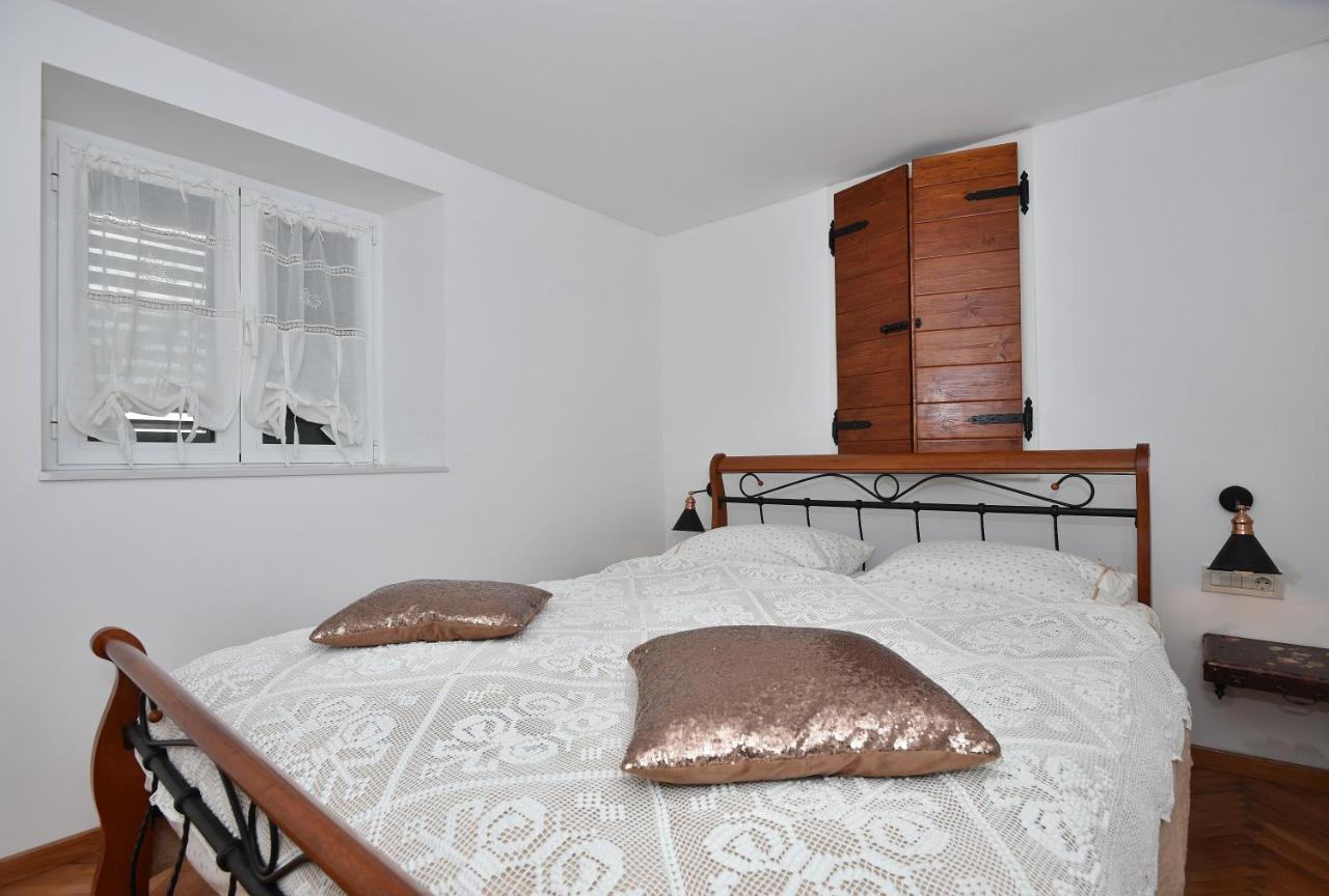 מאקרסקה Apartman Teta Jadre מראה חיצוני תמונה